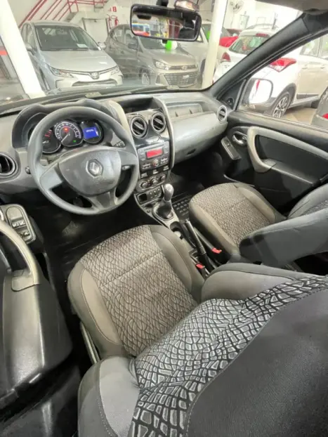 RENAULT Duster 1.6 16V 4P FLEX SCE EXPRESSION, Foto 12