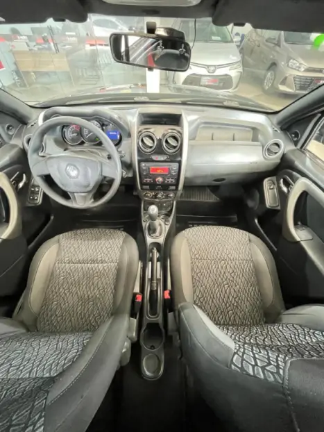 RENAULT Duster 1.6 16V 4P FLEX SCE EXPRESSION, Foto 15