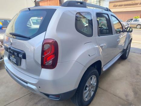RENAULT Duster 1.6 16V 4P FLEX DYNAMIQUE AUTOM�TICO CVT, Foto 3