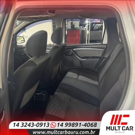 RENAULT Duster 2.0 16V 4P FLEX DYNAMIQUE AUTOM�TICO, Foto 13