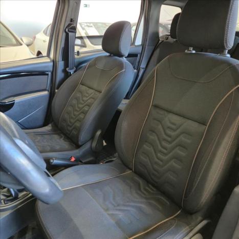 RENAULT Duster 2.0 16V 4P FLEX DYNAMIQUE AUTOM�TICO, Foto 12