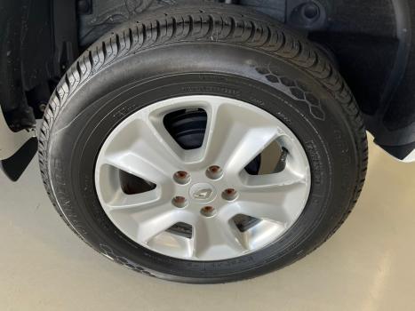 RENAULT Duster 2.0 16V 4P FLEX DYNAMIQUE AUTOM�TICO, Foto 4