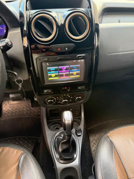 RENAULT Duster 2.0 16V 4P FLEX DYNAMIQUE AUTOM�TICO, Foto 5