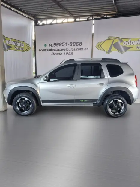RENAULT Duster 2.0 16V 4P FLEX DYNAMIQUE AUTOM�TICO, Foto 4