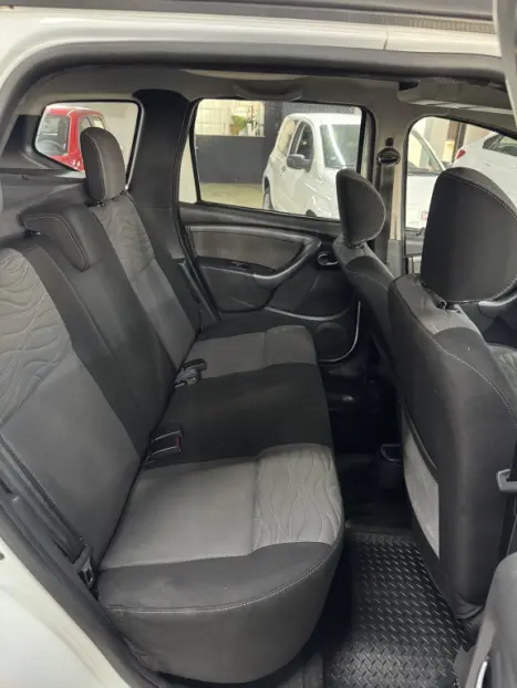 RENAULT Duster 2.0 16V 4P FLEX DYNAMIQUE AUTOM�TICO, Foto 13