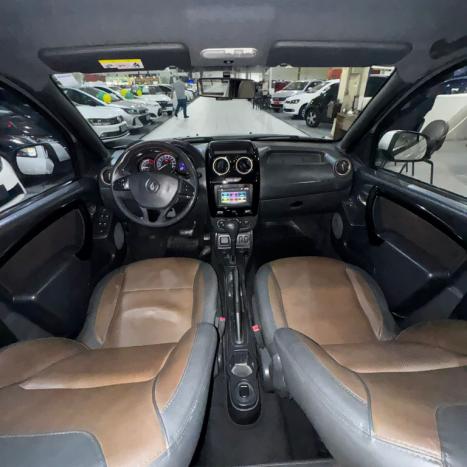 RENAULT Duster 2.0 16V 4P FLEX DYNAMIQUE AUTOM�TICO, Foto 4