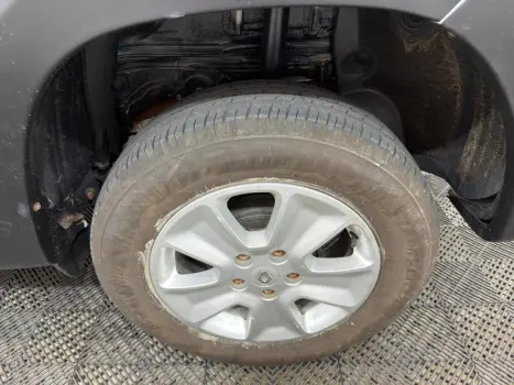 RENAULT Duster , Foto 13