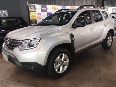 RENAULT Duster , Foto 1