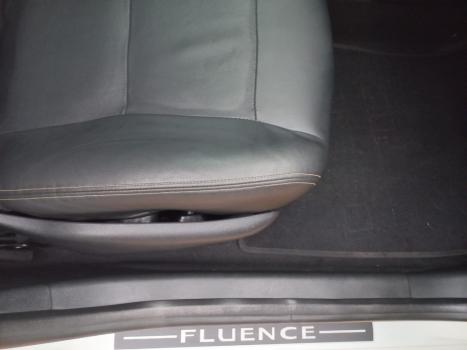 RENAULT Fluence 2.0 16V 4P FLEX DYNAMIQUE PLUS AUTOMTICO, Foto 14