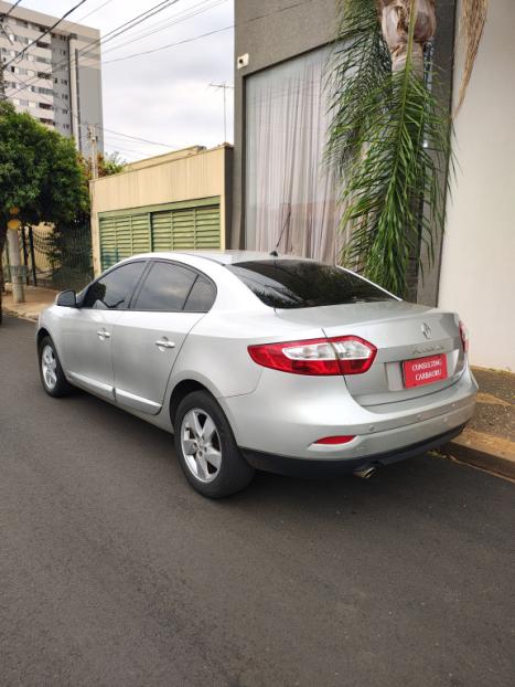 RENAULT Fluence 2.0 16V 4P FLEX DYNAMIQUE AUTOMTICO, Foto 2