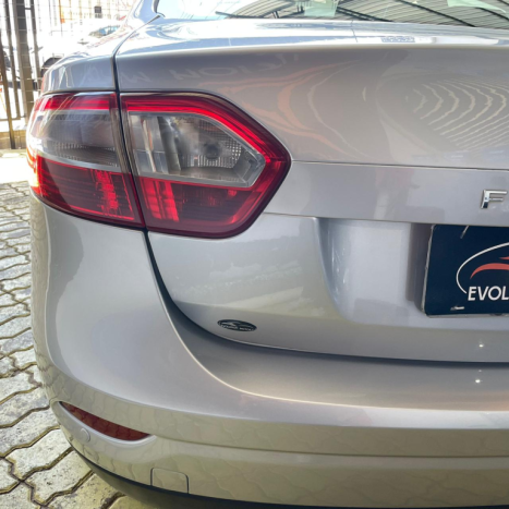 RENAULT Fluence 2.0 16V 4P FLEX DYNAMIQUE AUTOMTICO, Foto 17