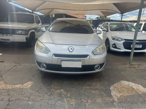 RENAULT Fluence 2.0 16V 4P FLEX DYNAMIQUE AUTOM�TICO, Foto 5