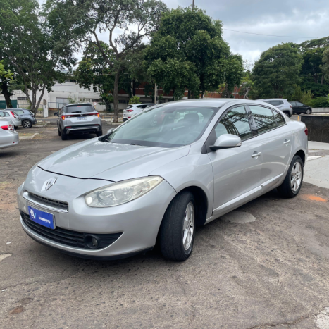 RENAULT Fluence 2.0 16V 4P FLEX DYNAMIQUE AUTOM�TICO, Foto 3