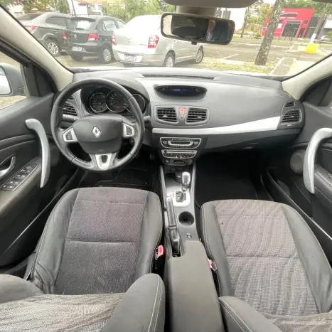 RENAULT Fluence 2.0 16V 4P FLEX DYNAMIQUE AUTOM�TICO, Foto 7