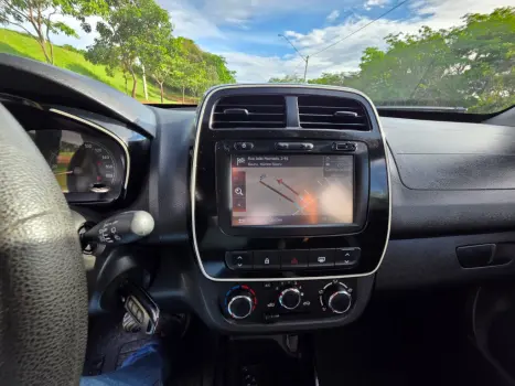 RENAULT Kwid 1.0 12V 4P SCE FLEX INTENSE, Foto 6