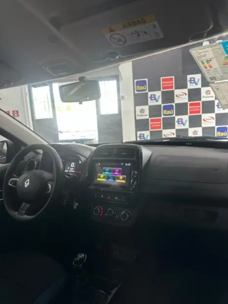 RENAULT Kwid 1.0 12V 4P SCE FLEX OUTSIDER, Foto 9