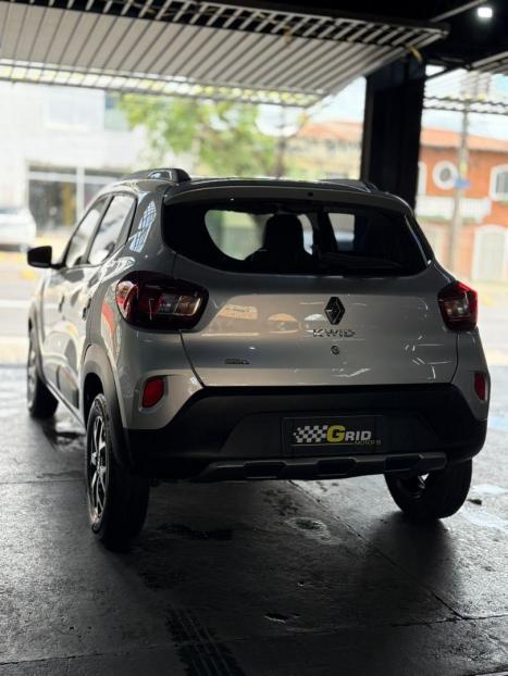 RENAULT Kwid 1.0 12V 4P SCE FLEX OUTSIDER, Foto 9