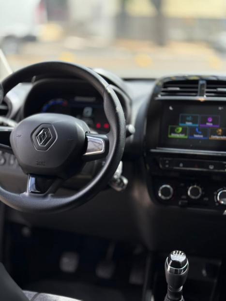 RENAULT Kwid 1.0 12V 4P SCE FLEX OUTSIDER, Foto 14