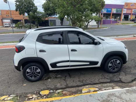 RENAULT Kwid 1.0 12V 4P SCE FLEX ZEN, Foto 4