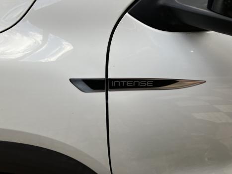 RENAULT Kwid 1.0 12V 4P SCE FLEX INTENSE, Foto 3