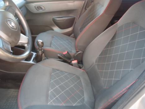 RENAULT Kwid 1.0 12V 4P SCE FLEX ZEN, Foto 3
