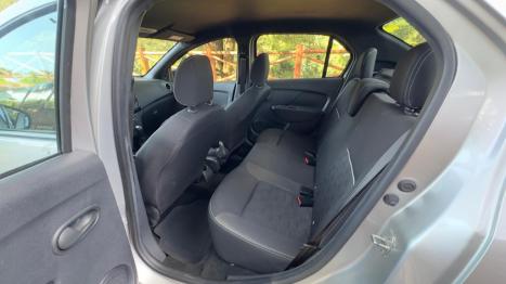 RENAULT Logan 1.0 12V 4P FLEX SCE ZEN, Foto 7