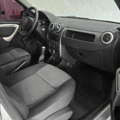 RENAULT Logan 1.6 16V 4P FLEX EXPRESSION, Foto 6