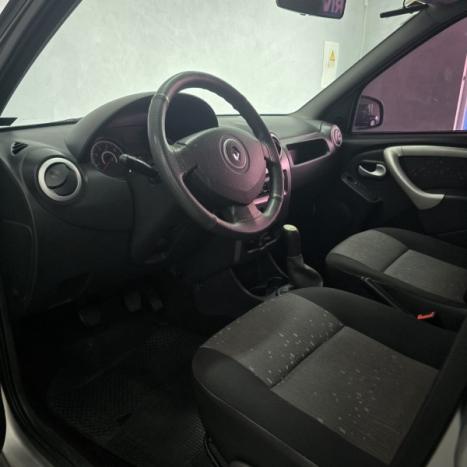 RENAULT Logan 1.6 16V 4P FLEX EXPRESSION, Foto 7