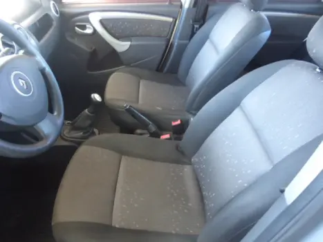 RENAULT Logan 1.6 4P FLEX EXPRESSION, Foto 3