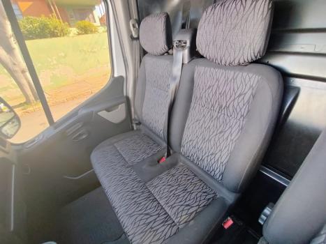 RENAULT Master 2.5 16V 3P DCI DIESEL FURGO L3H2, Foto 10