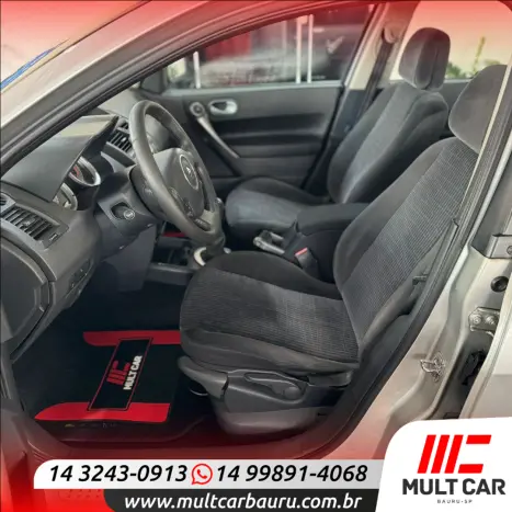 RENAULT Megane Grand Tour 1.6 16V 4P FLEX DYNAMIQUE, Foto 12