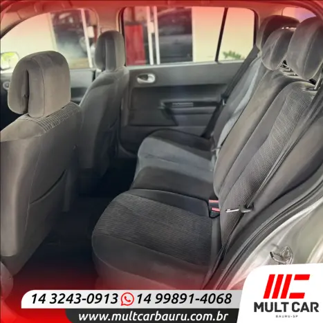 RENAULT Megane Grand Tour 1.6 16V 4P FLEX DYNAMIQUE, Foto 13