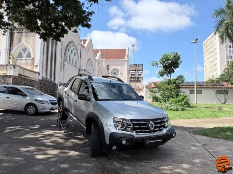 RENAULT Oroch 1.3 16V 4P OUTSIDER TURBO TCe AUTOM�TICO CVT, Foto 2