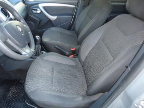 RENAULT Oroch 1.6 16V 4P FLEX EXPRESSION, Foto 3