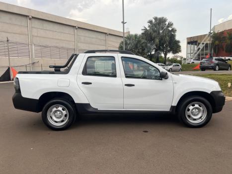 RENAULT Oroch 1.6 16V 4P FLEX PRO, Foto 6 RENAULT Oroch 1.6 16V 4P FLEX PRO, Foto 6