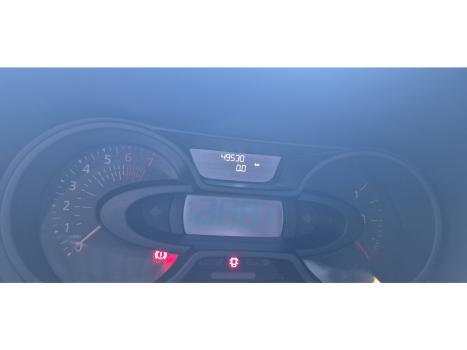 RENAULT Oroch 1.6 16V 4P FLEX INTENSE, Foto 7