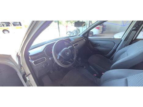 RENAULT Oroch 1.6 16V 4P FLEX INTENSE, Foto 8