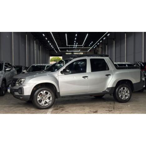 RENAULT Oroch 1.6 16V 4P FLEX INTENSE, Foto 2