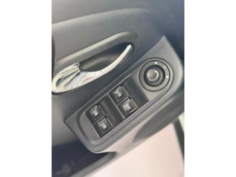 RENAULT Oroch 2.0 16V 4P FLEX DYNAMIQUE AUTOM�TICO, Foto 10