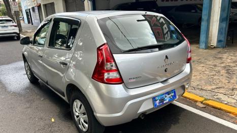 RENAULT Sandero 1.0 16V 4P FLEX EXPRESSION, Foto 2