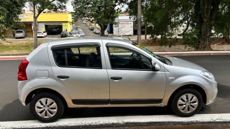 RENAULT Sandero 1.0 16V 4P FLEX EXPRESSION, Foto 6