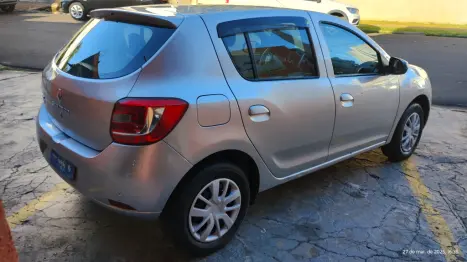 RENAULT Sandero 1.0 12V 4P FLEX SCE EXPRESSION, Foto 7 RENAULT Sandero 1.0 12V 4P FLEX SCE EXPRESSION, Foto 7