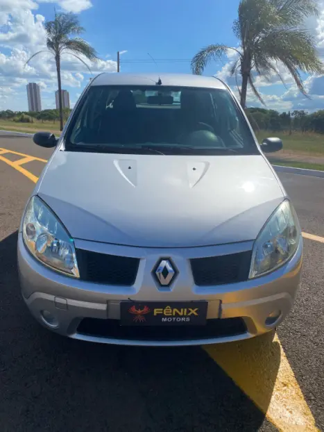 RENAULT Sandero 1.0 12V 4P FLEX SCE EXPRESSION, Foto 2 RENAULT Sandero 1.0 12V 4P FLEX SCE EXPRESSION, Foto 2