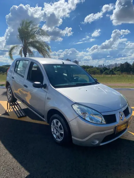 RENAULT Sandero 1.0 12V 4P FLEX SCE EXPRESSION, Foto 3 RENAULT Sandero 1.0 12V 4P FLEX SCE EXPRESSION, Foto 3