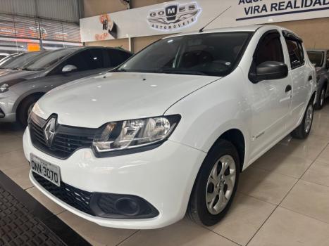 RENAULT Sandero 1.0 16V 4P FLEX AUTHENTIQUE, Foto 3 RENAULT Sandero 1.0 16V 4P FLEX AUTHENTIQUE, Foto 3