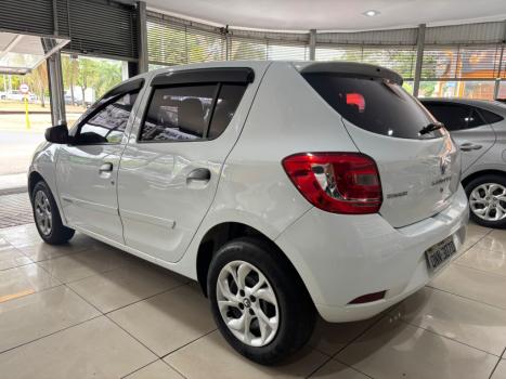 RENAULT Sandero 1.0 16V 4P FLEX AUTHENTIQUE, Foto 6 RENAULT Sandero 1.0 16V 4P FLEX AUTHENTIQUE, Foto 6