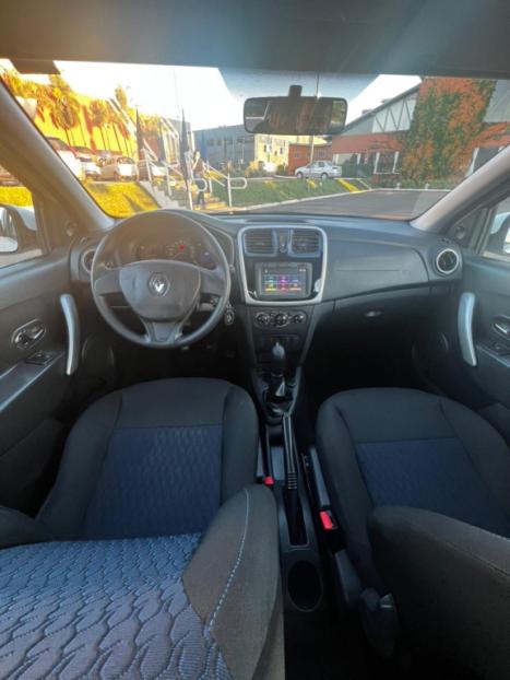 RENAULT Sandero 1.0 16V 4P FLEX EXPRESSION, Foto 5