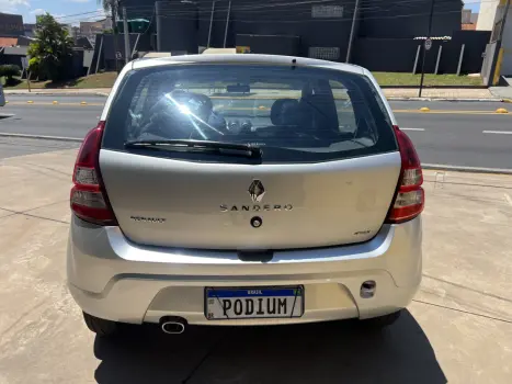 RENAULT Sandero 1.0 16V 4P FLEX EXPRESSION, Foto 5