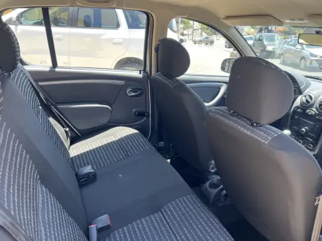 RENAULT Sandero 1.0 16V 4P FLEX EXPRESSION, Foto 9