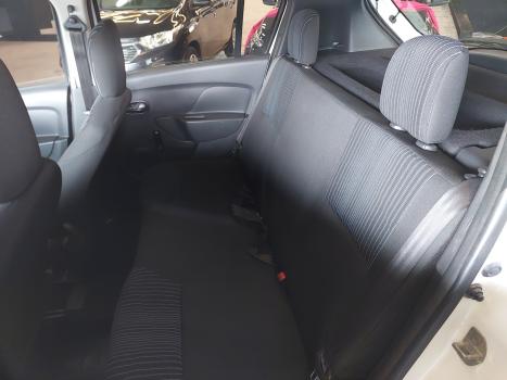 RENAULT Sandero 1.0 4P FLEX AUTHENTIQUE, Foto 6